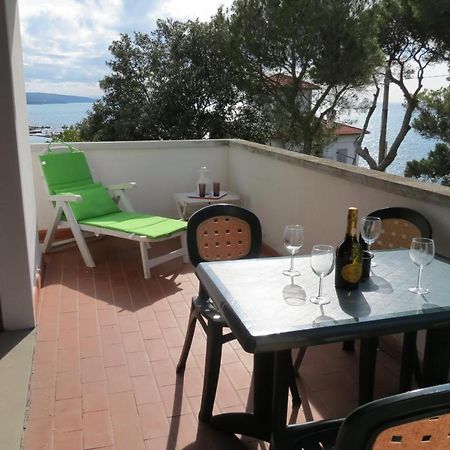 Bellavista Beachfront Apartments Кверчанелла Екстер'єр фото