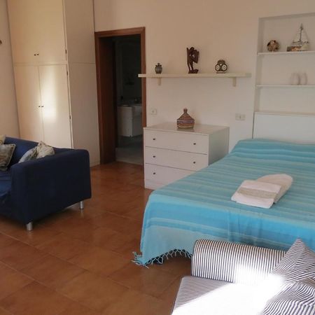 Bellavista Beachfront Apartments Кверчанелла Екстер'єр фото